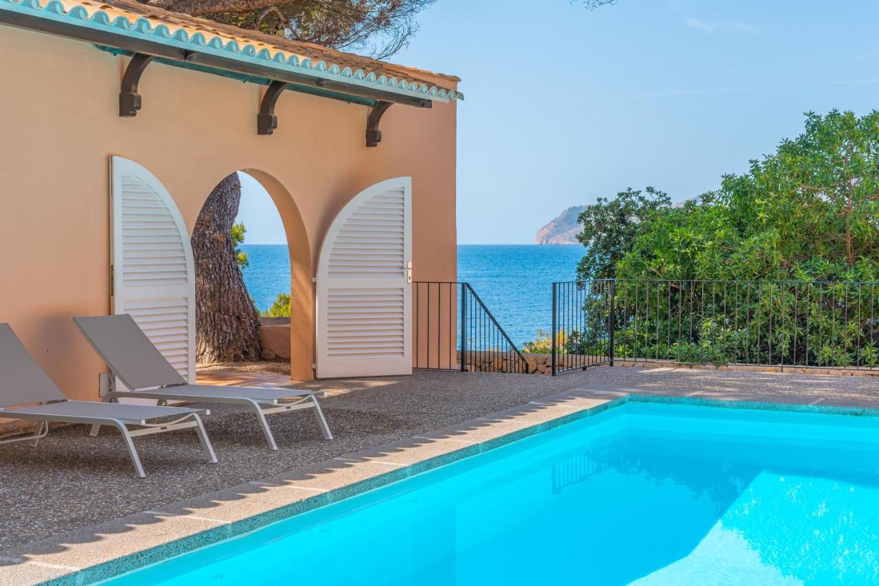 Villa Lumb 카프데페라 외부 사진